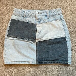 Wild Fable Women’s Color Block Medium Wash Denim Mini Skirt Size 00
